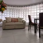 Laguito Beach Apartment